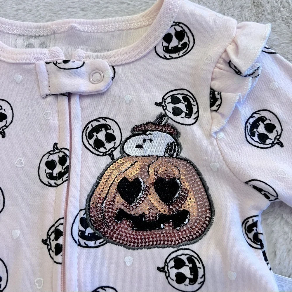 Peanuts/ snoopy pink Halloween sleeper size 3-6 months NWT